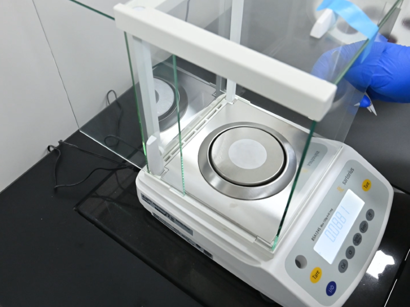 Gravimetric ratio munditia Deprehensio (Complete Test Specification)